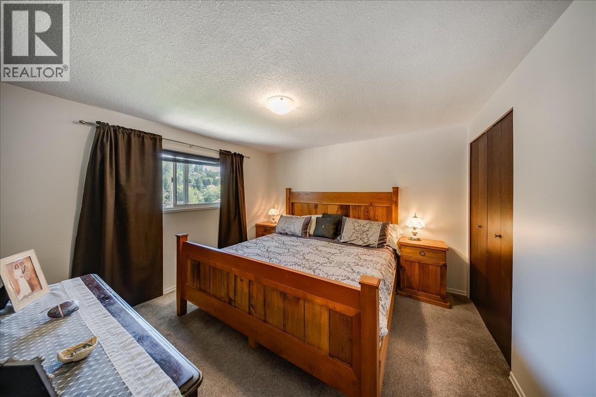1618 Victoria Avenue, Rossland, British Columbia  V0G 1Y0 - Photo 20 - 10400116