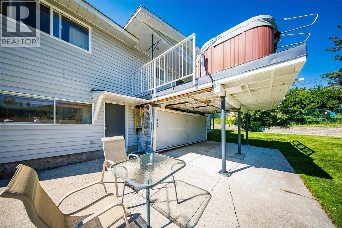 1618 Victoria Avenue, Rossland, British Columbia  V0G 1Y0 - Photo 52 - 10400116