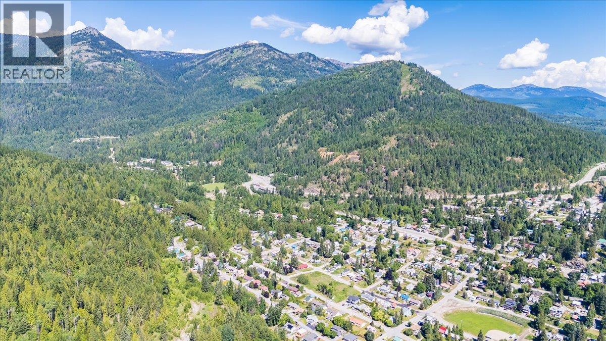 1618 Victoria Avenue, Rossland, British Columbia  V0G 1Y0 - Photo 60 - 10400116
