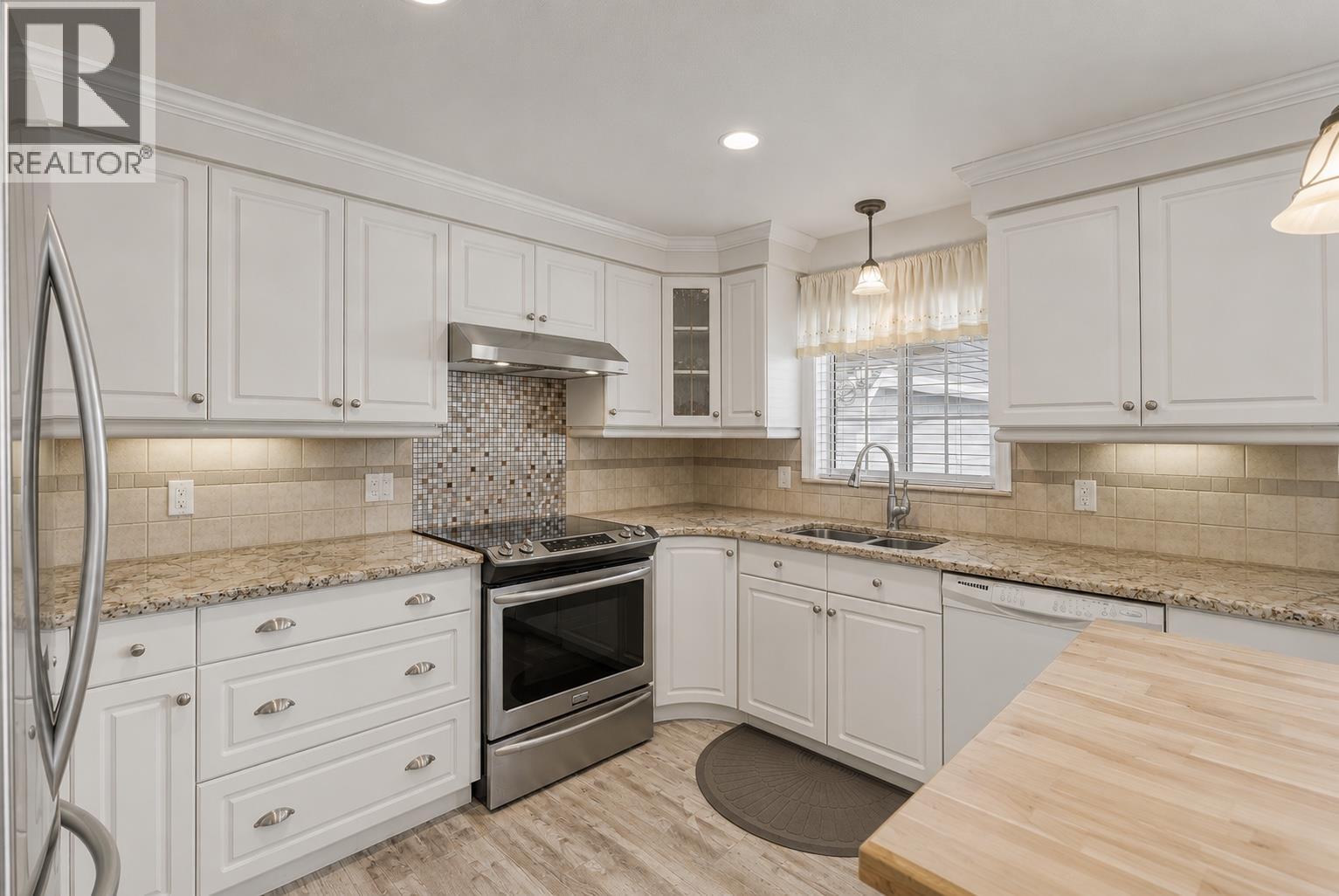 125 Corry Place, Penticton, British Columbia  V2A 3S2 - Photo 15 - 10400055