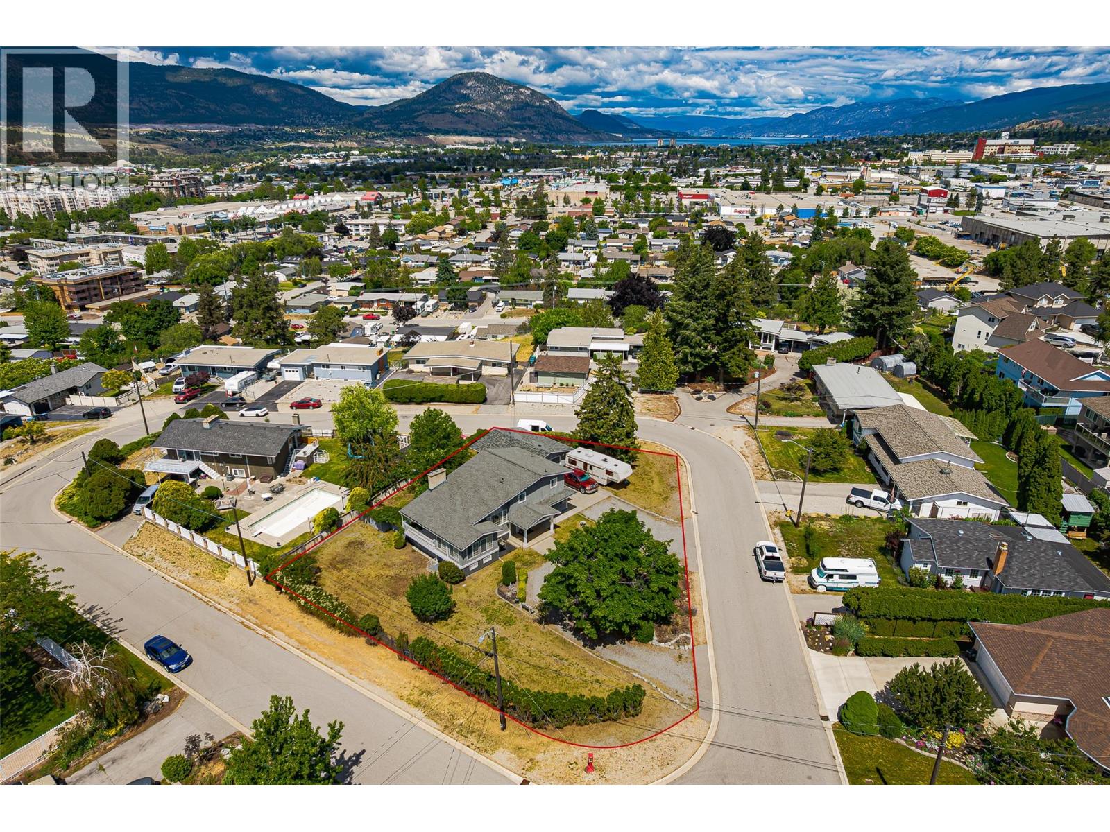 125 Corry Place, Penticton, British Columbia  V2A 3S2 - Photo 3 - 10400055