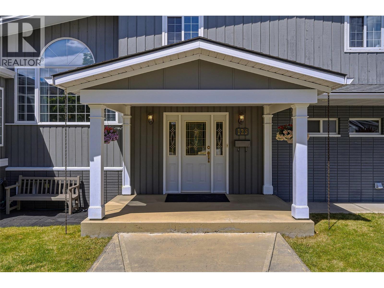 125 Corry Place, Penticton, British Columbia  V2A 3S2 - Photo 5 - 10400055