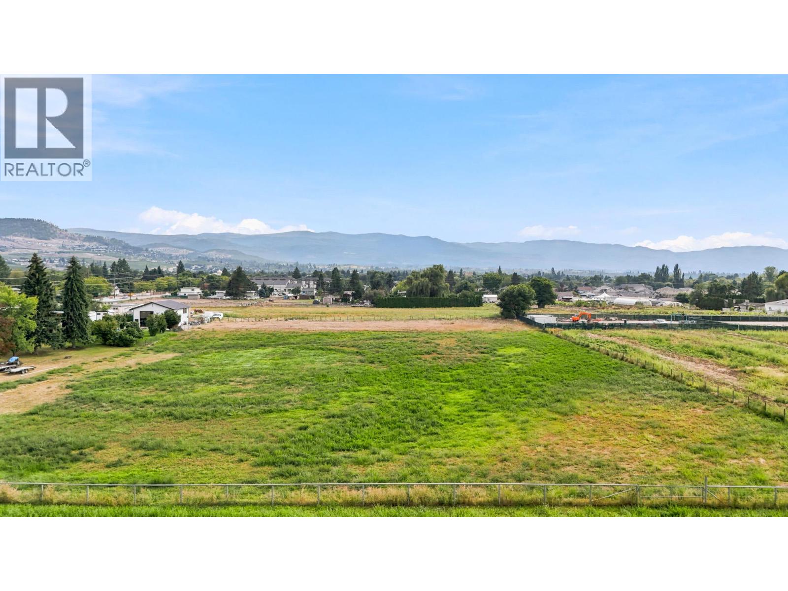 1666 Rutland Road, Kelowna, British Columbia  V1X 4Z6 - Photo 2 - 10398856
