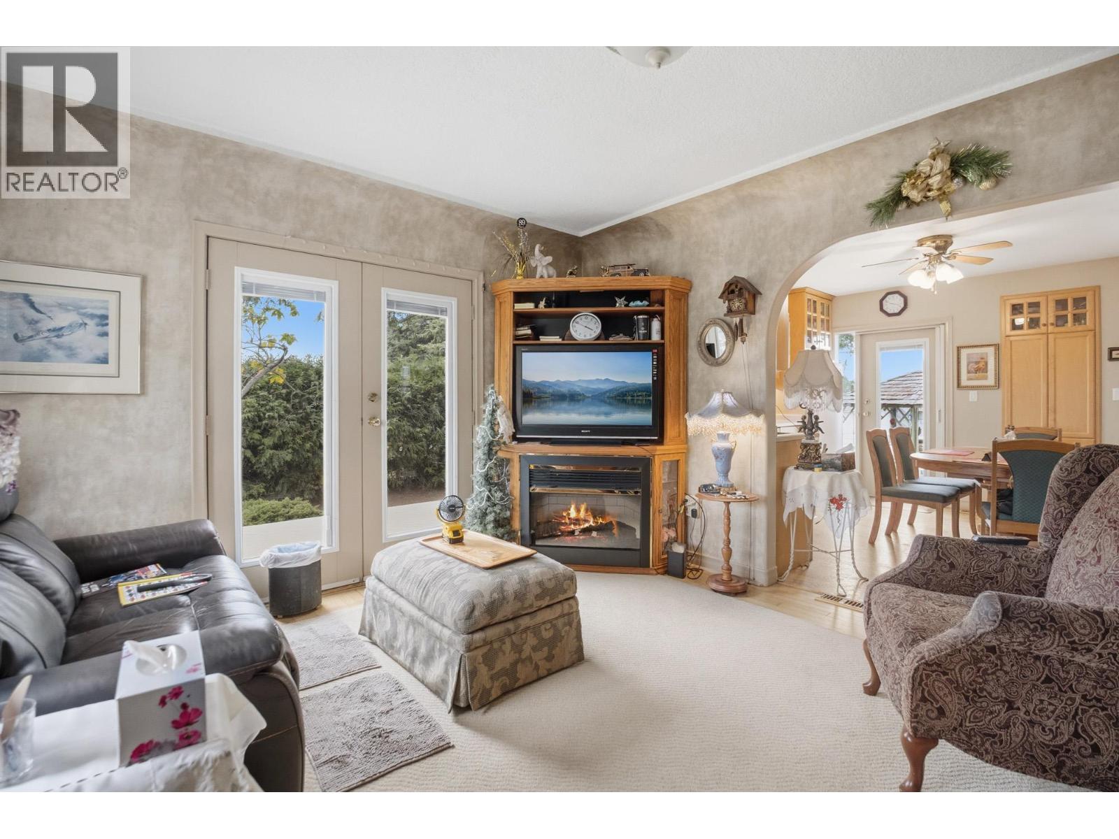 1666 Rutland Road, Kelowna, British Columbia  V1X 4Z6 - Photo 10 - 10398854