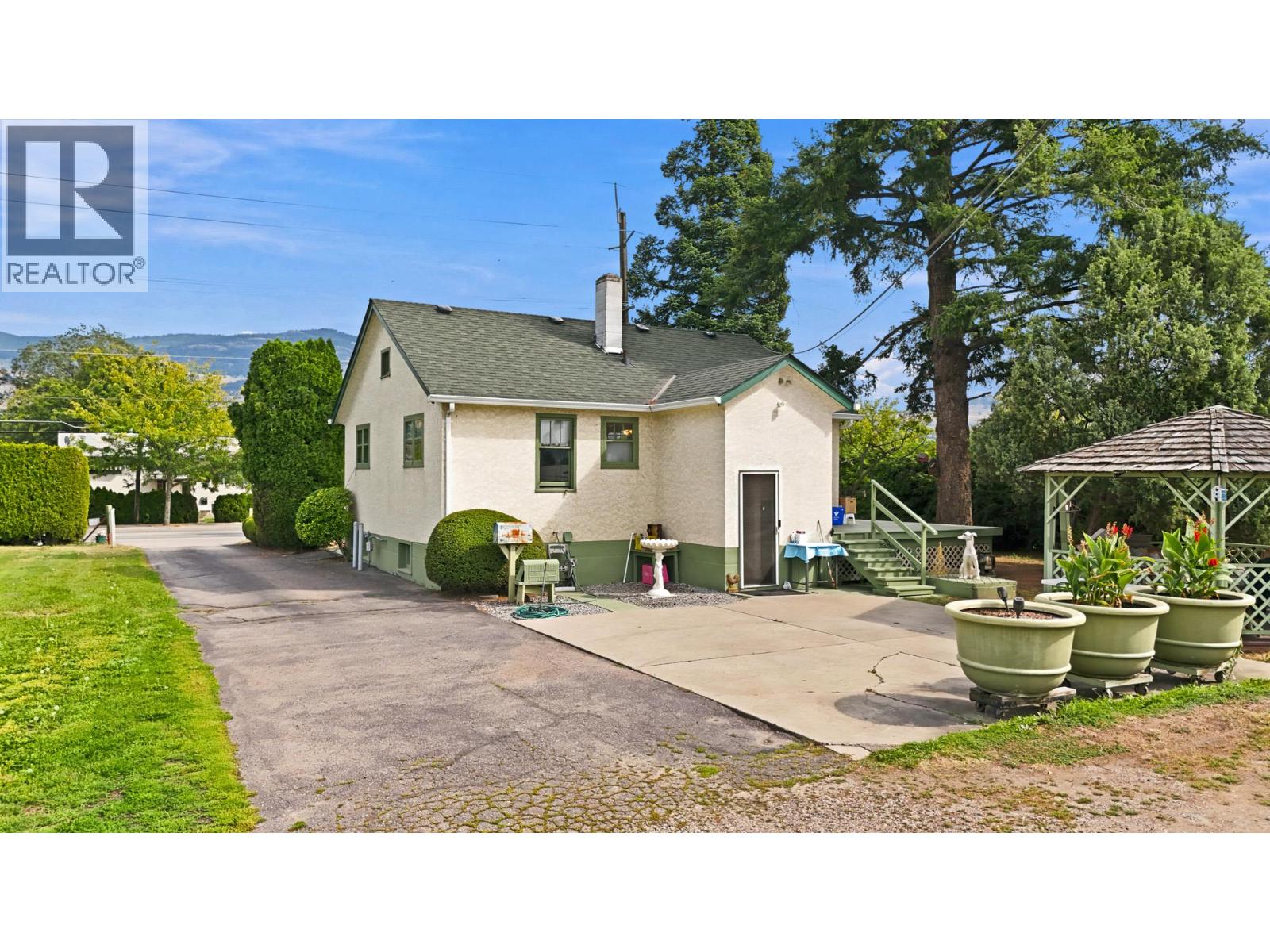 1666 Rutland Road, Kelowna, British Columbia  V1X 4Z6 - Photo 5 - 10398854