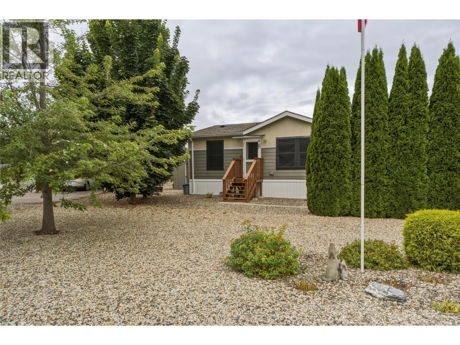 4811 10a Avenue Ne Unit# 24, Salmon Arm, British Columbia  V1E 1C5 - Photo 2 - 10400239