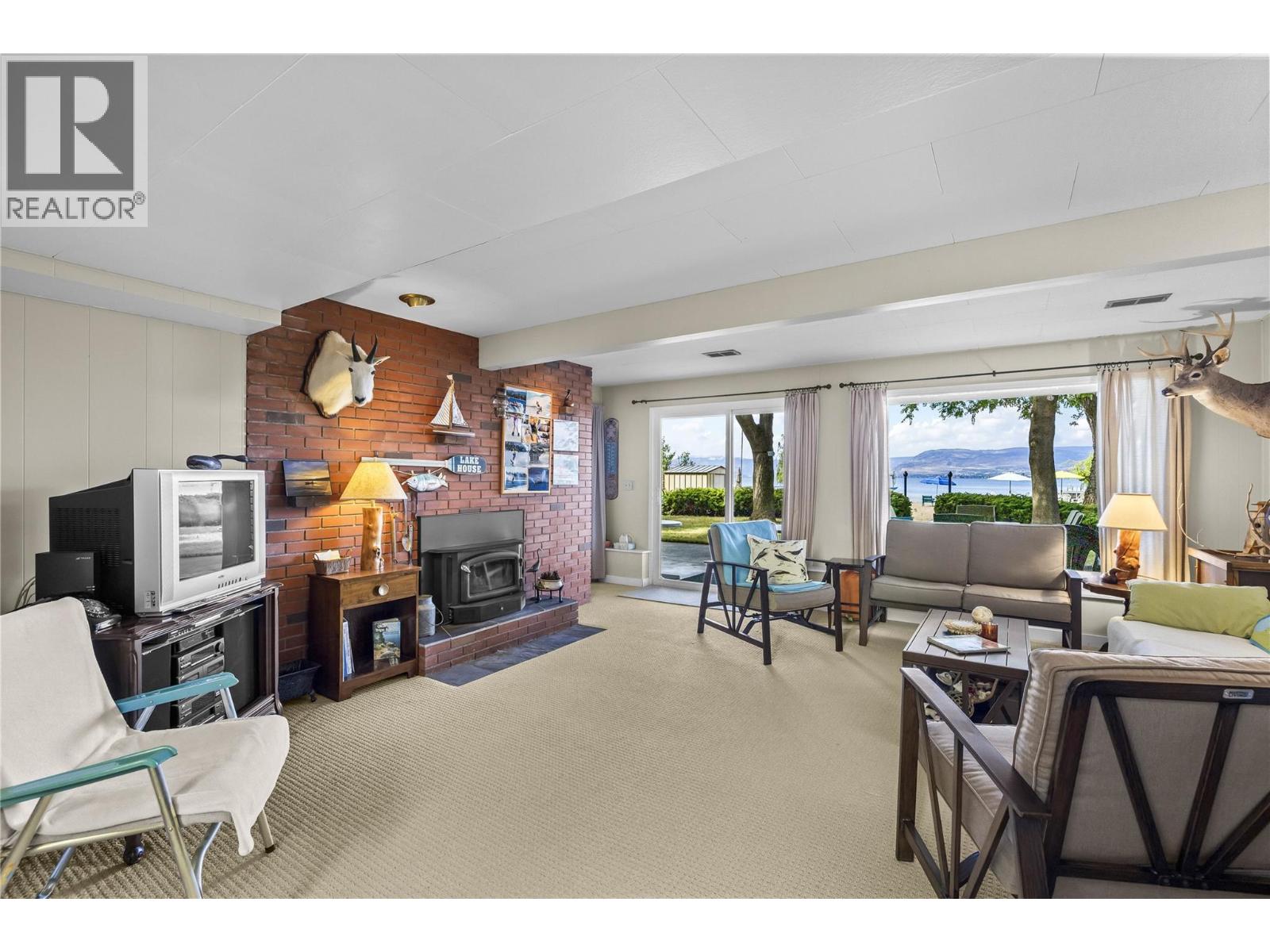 4088 Lakeshore Road, Kelowna, British Columbia  V1W 1V6 - Photo 24 - 10399591