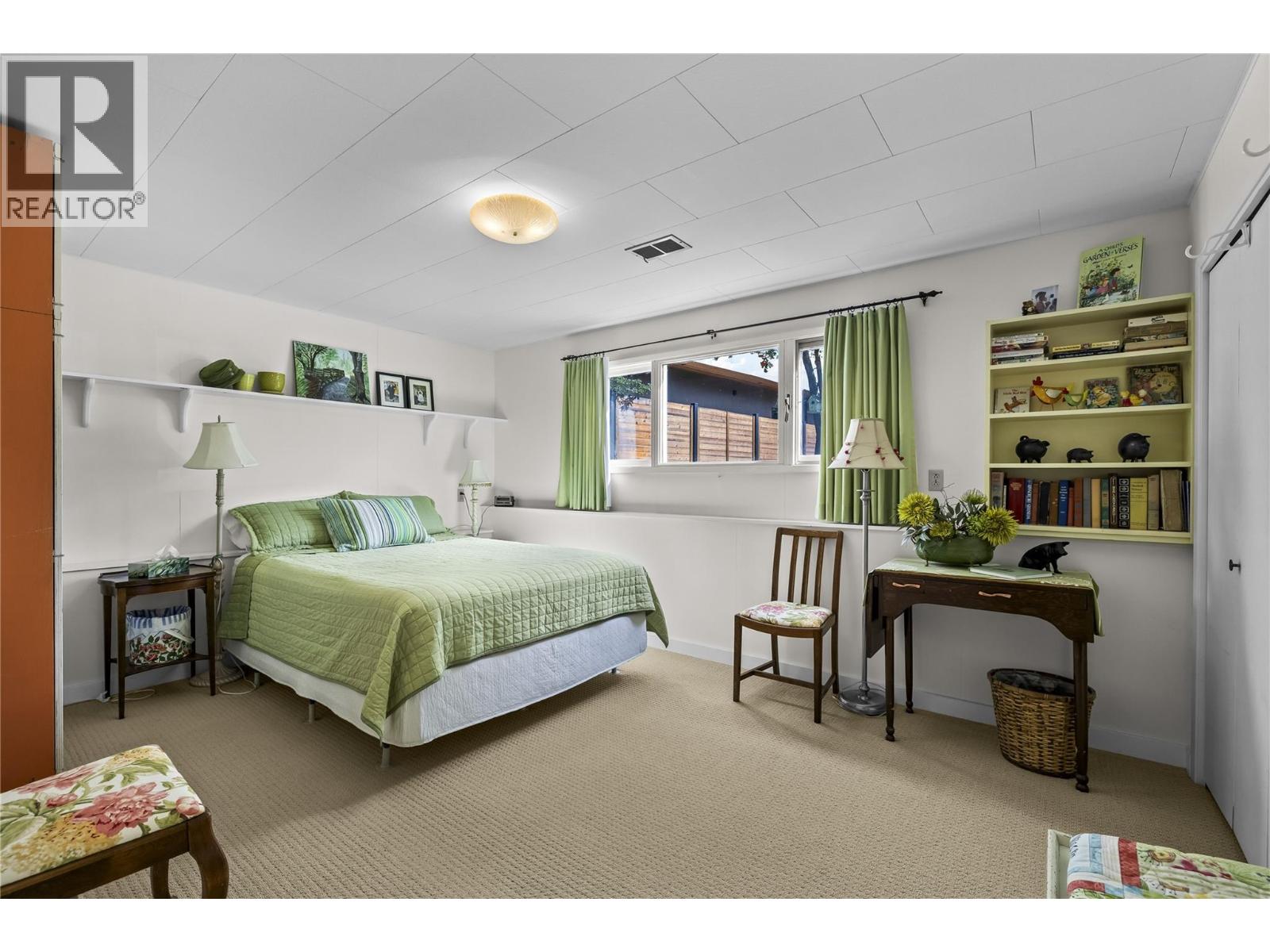 4088 Lakeshore Road, Kelowna, British Columbia  V1W 1V6 - Photo 28 - 10399591