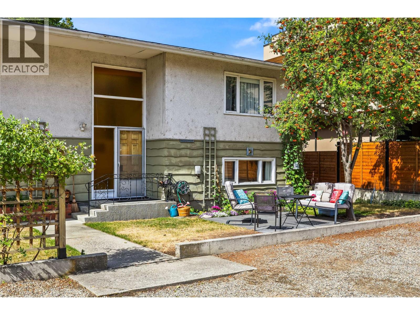 4088 Lakeshore Road, Kelowna, British Columbia  V1W 1V6 - Photo 42 - 10399591