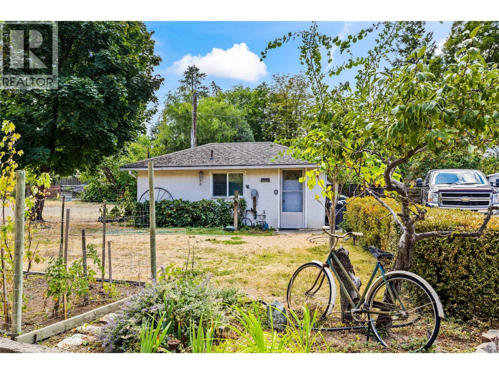 4088 Lakeshore Road, Kelowna, British Columbia  V1W 1V6 - Photo 47 - 10399591