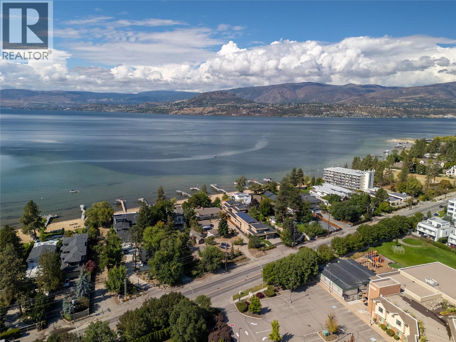 4088 Lakeshore Road, Kelowna, British Columbia  V1W 1V6 - Photo 54 - 10399591
