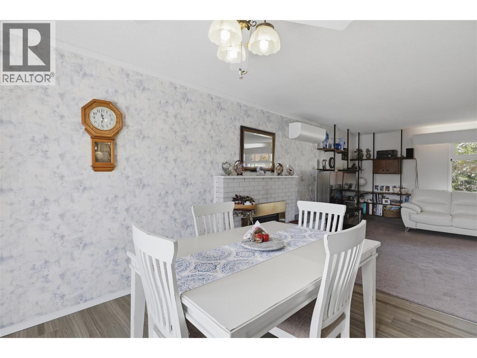 1090 Calmar Place, Kamloops, British Columbia  V2B 4T3 - Photo 12 - 10400282