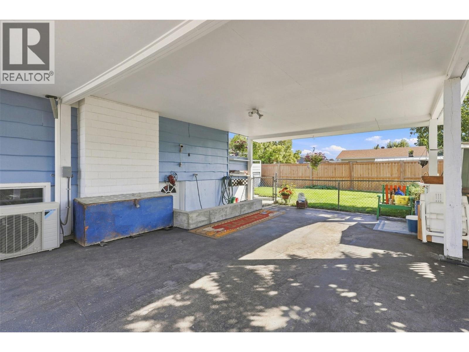 1090 Calmar Place, Kamloops, British Columbia  V2B 4T3 - Photo 48 - 10400282