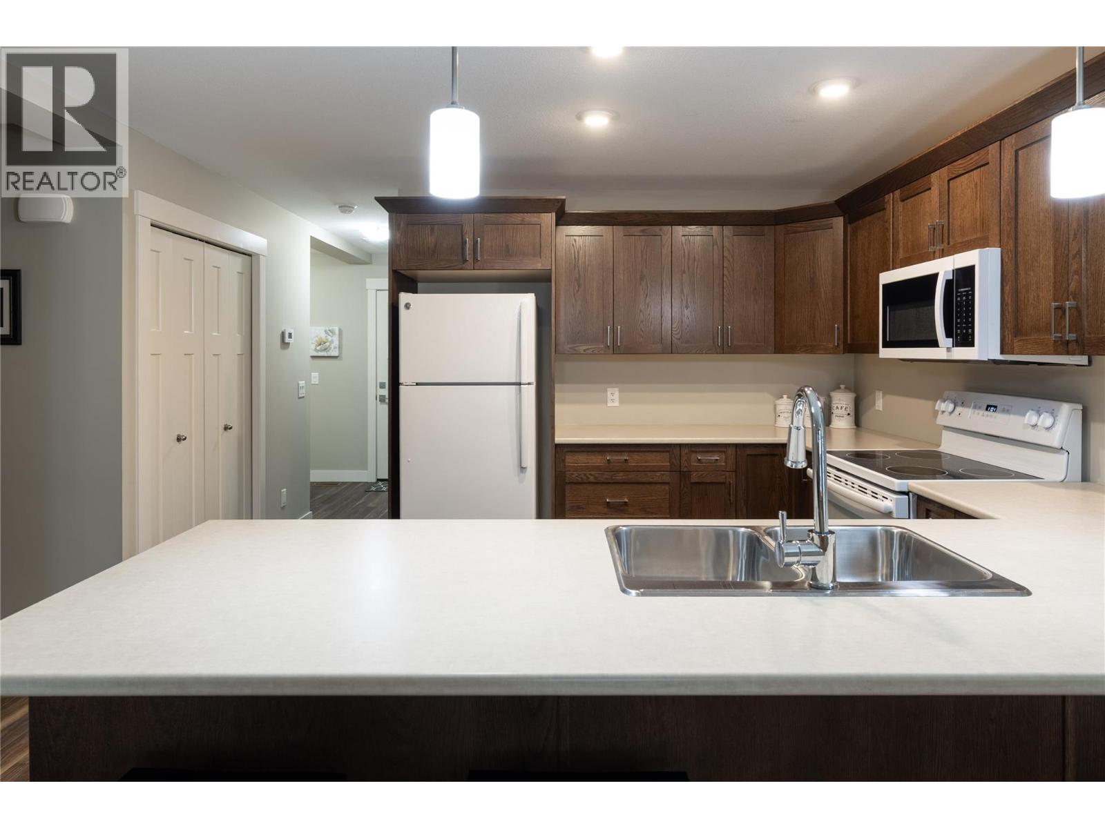 2100 55 Avenue Unit# 56, Vernon, British Columbia  V1T 9Y6 - Photo 12 - 10400108