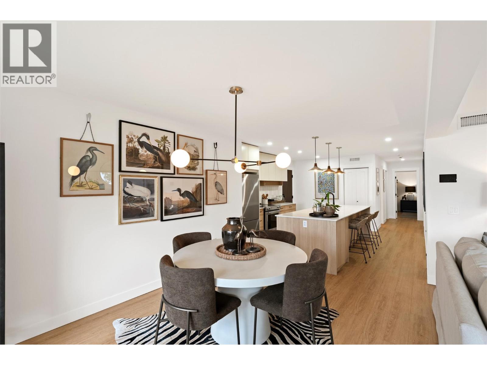 578 Lakeshore Drive Unit# 202, Penticton, British Columbia  V2A 1B9 - Photo 10 - 10400325