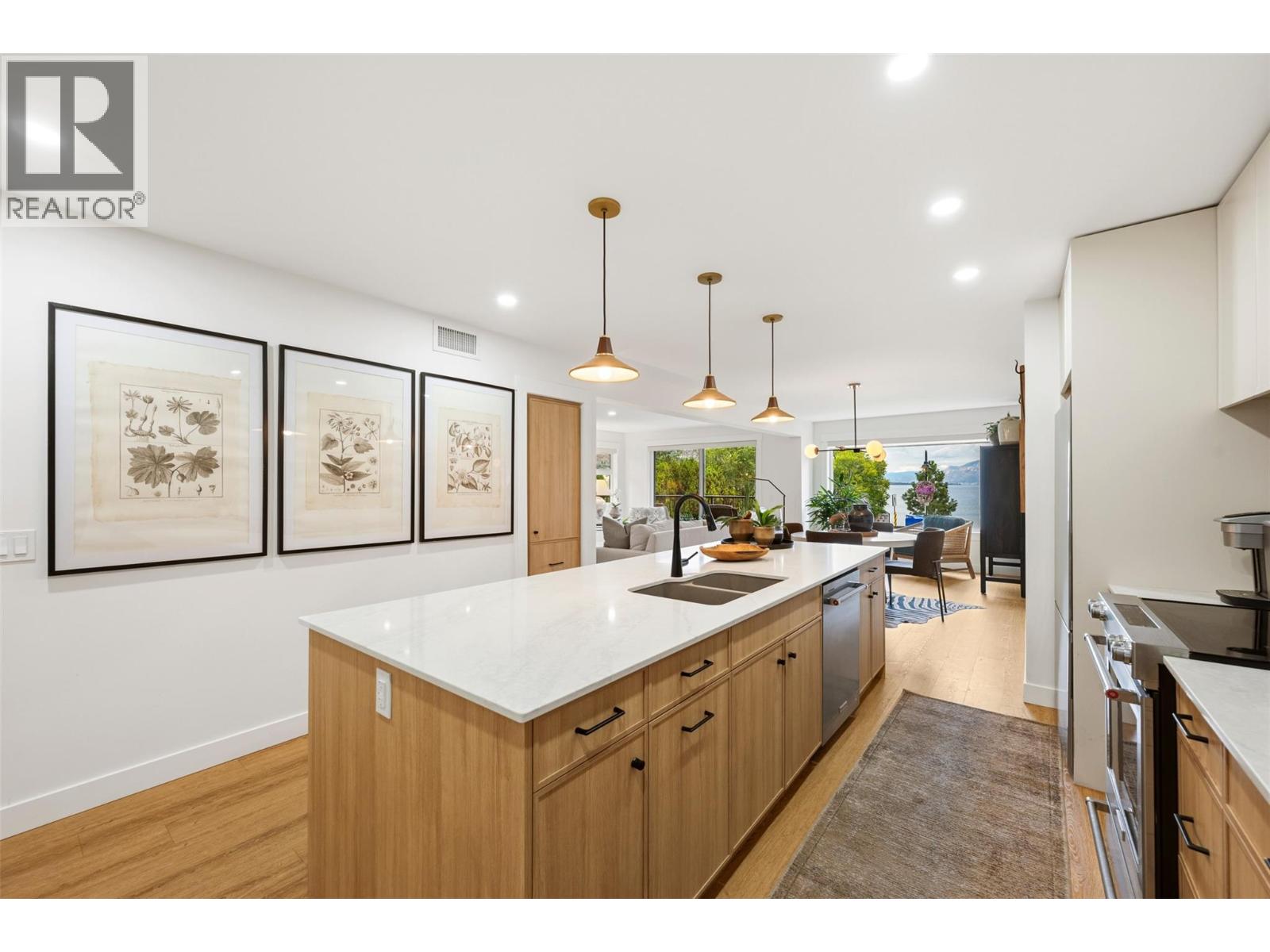 578 Lakeshore Drive Unit# 202, Penticton, British Columbia  V2A 1B9 - Photo 13 - 10400325