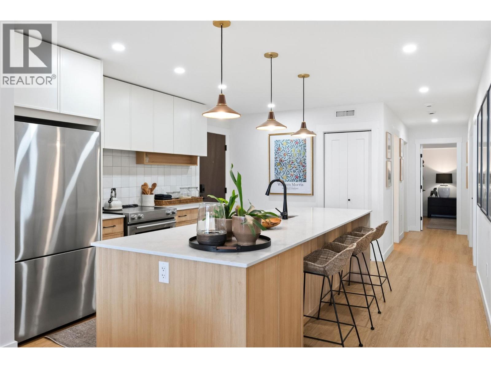 578 Lakeshore Drive Unit# 202, Penticton, British Columbia  V2A 1B9 - Photo 14 - 10400325