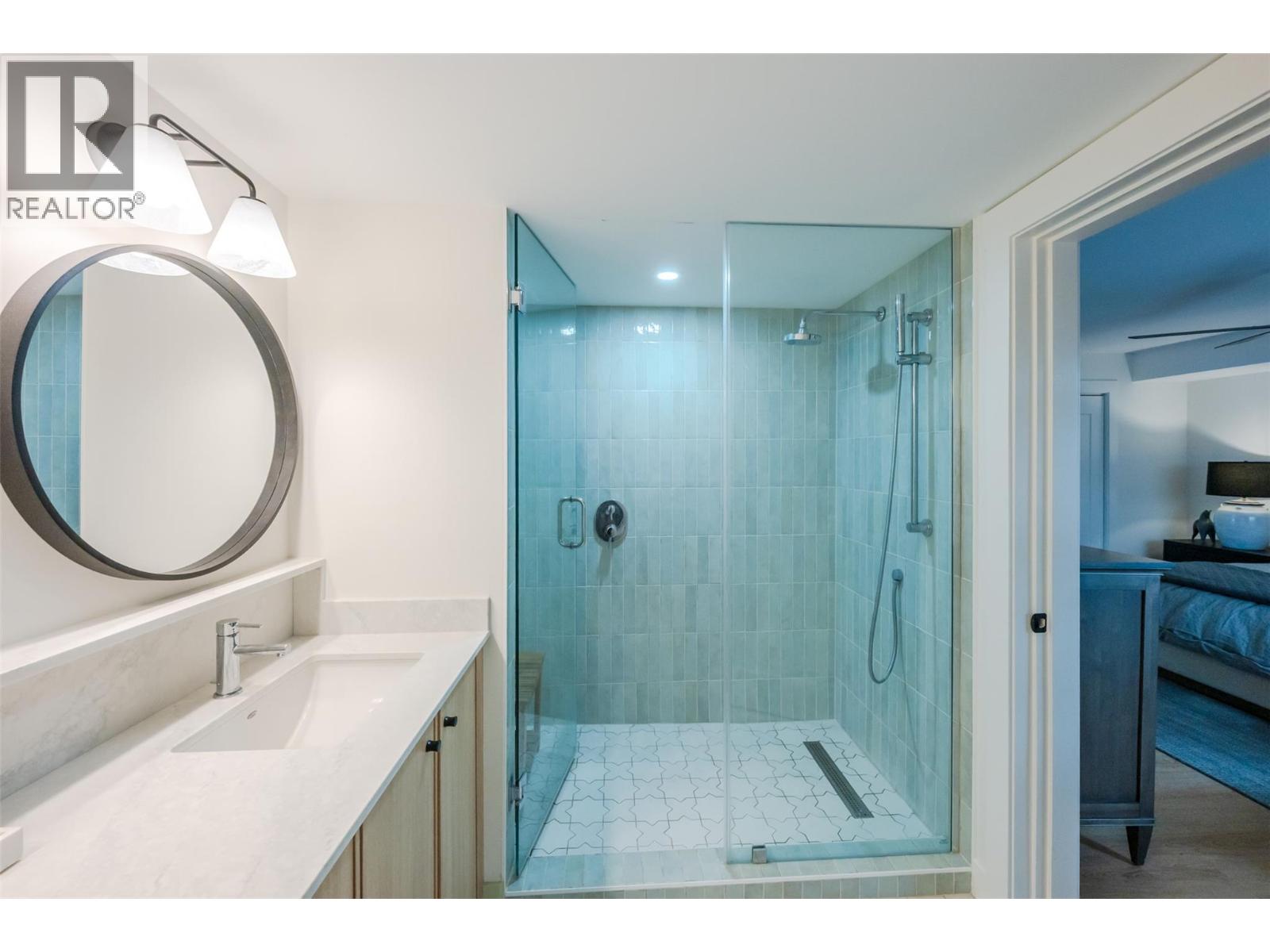 578 Lakeshore Drive Unit# 202, Penticton, British Columbia  V2A 1B9 - Photo 22 - 10400325