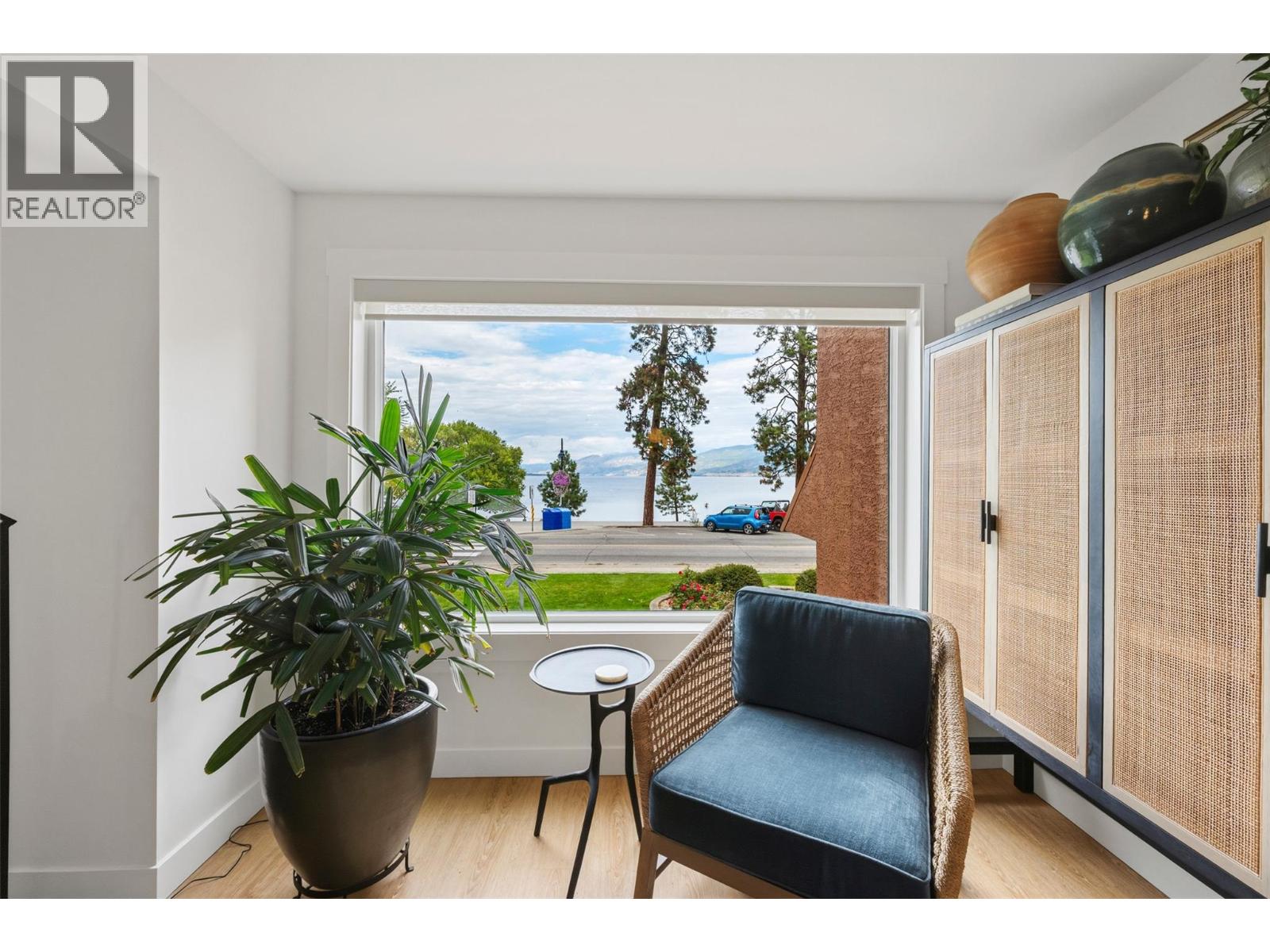 578 Lakeshore Drive Unit# 202, Penticton, British Columbia  V2A 1B9 - Photo 7 - 10400325