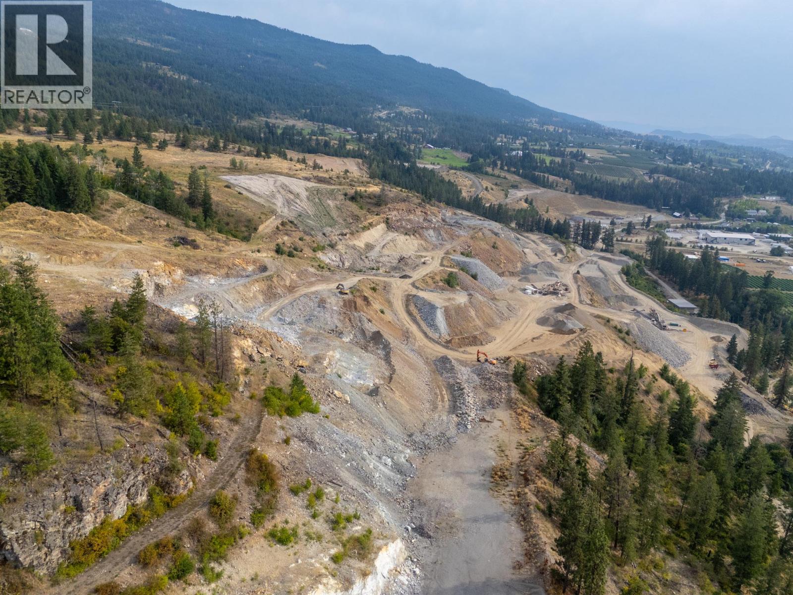 15799 Sawmill Road, Lake Country, British Columbia  V4V 2E2 - Photo 26 - 10400222