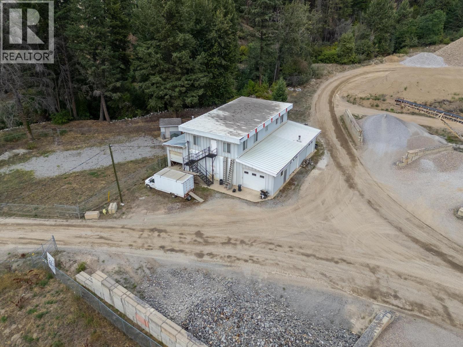 15799 Sawmill Road, Lake Country, British Columbia  V4V 2E2 - Photo 47 - 10400222