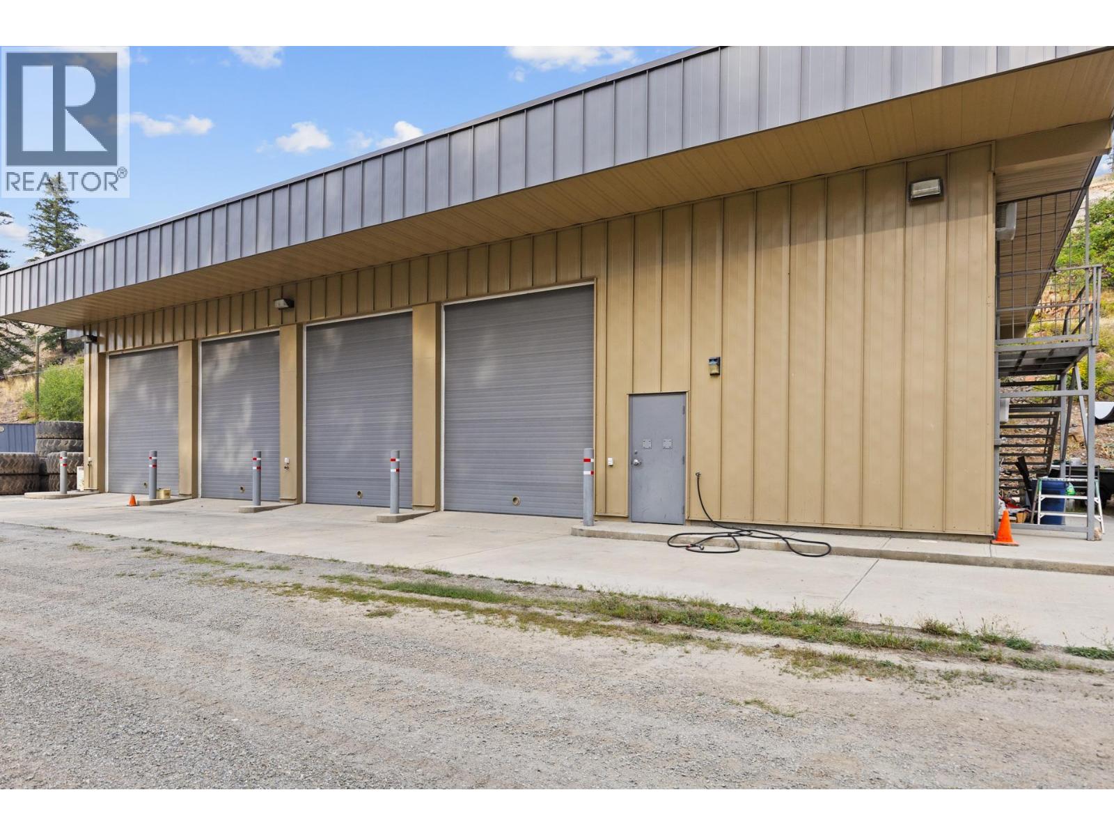 15799 Sawmill Road, Lake Country, British Columbia  V4V 2E2 - Photo 85 - 10400222