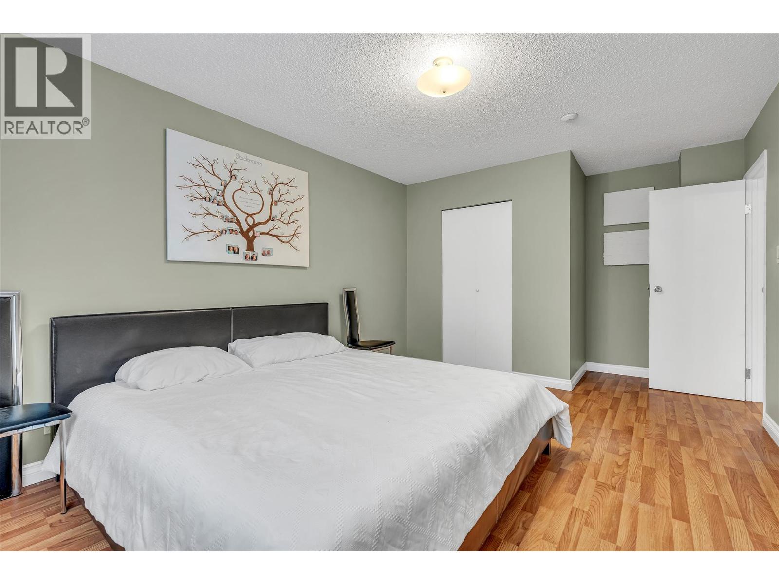 2494 Cornwall Drive, Penticton, British Columbia  V2A 6R7 - Photo 17 - 10400368