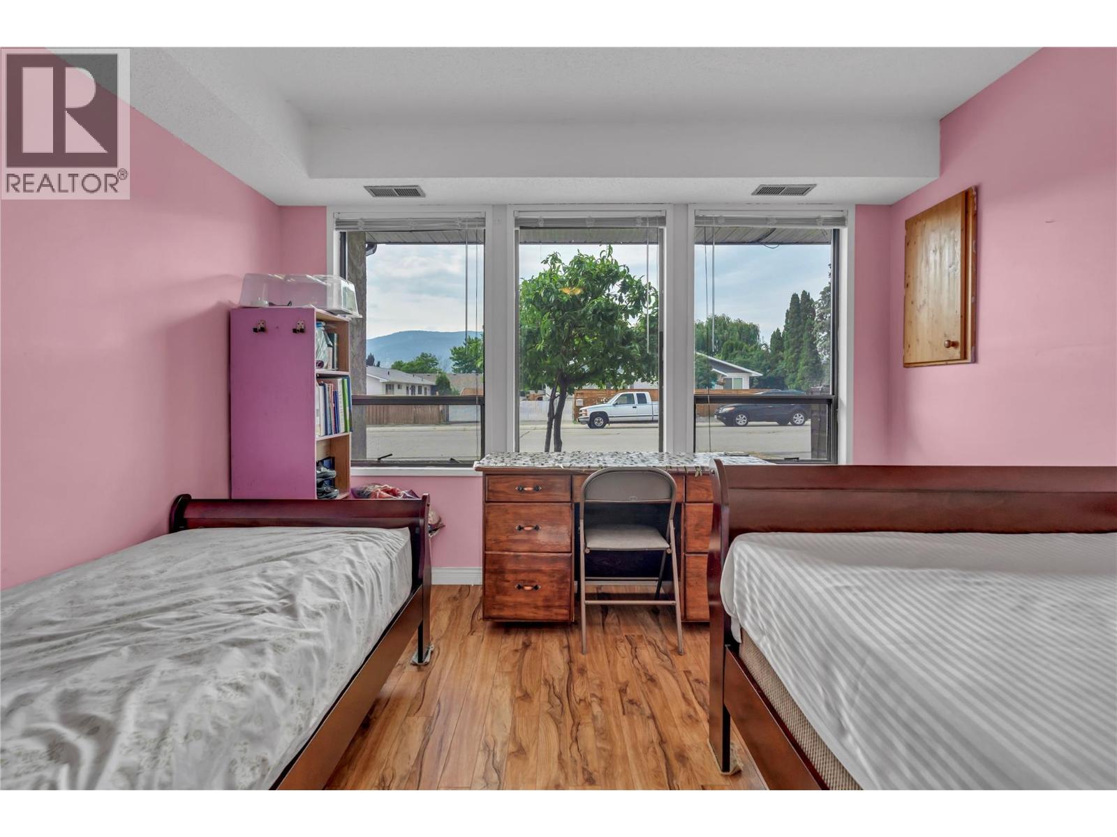 2494 Cornwall Drive, Penticton, British Columbia  V2A 6R7 - Photo 48 - 10400368
