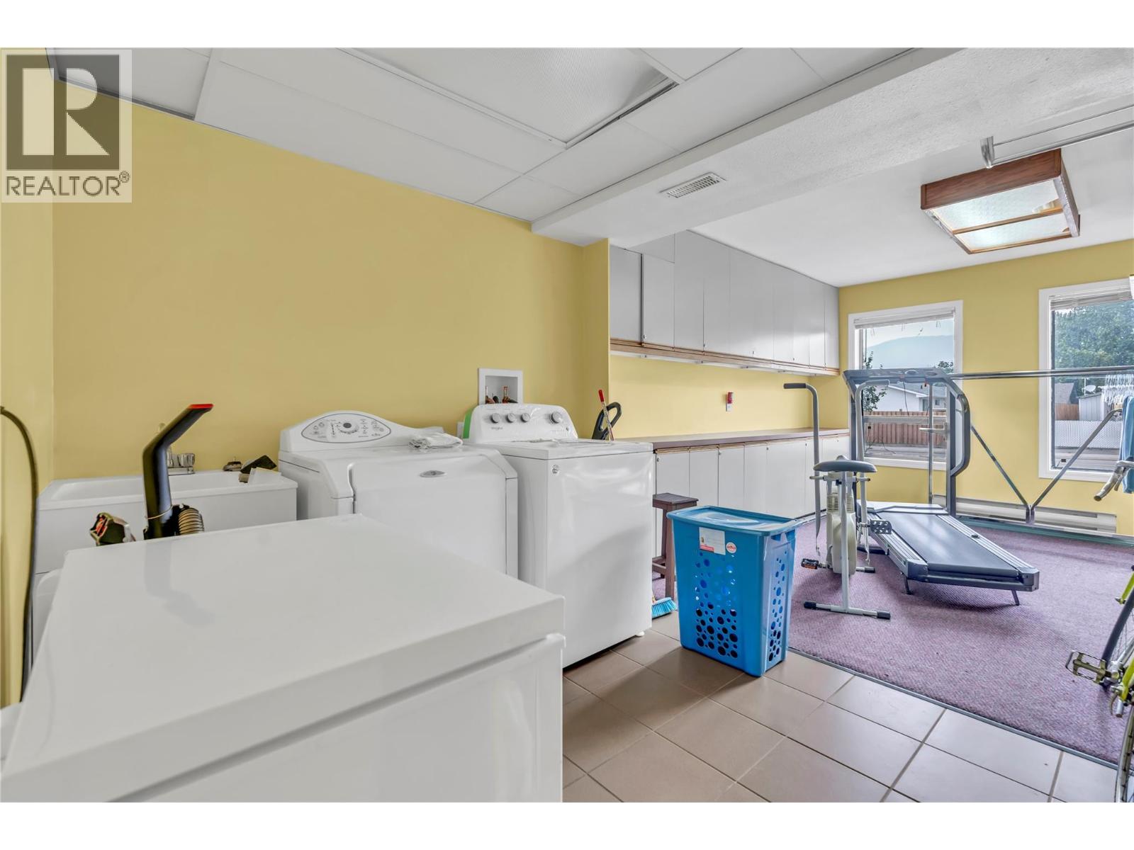 2494 Cornwall Drive, Penticton, British Columbia  V2A 6R7 - Photo 50 - 10400368