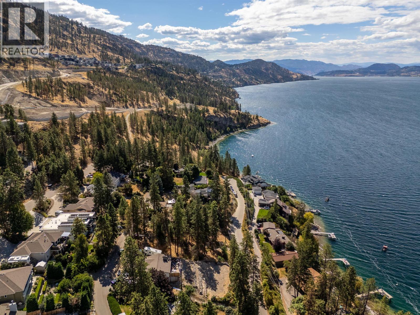 2044 Bennett Road, Kelowna, British Columbia  V1V 2C1 - Photo 1 - 10400122