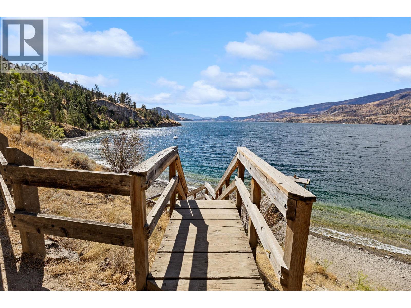 2044 Bennett Road, Kelowna, British Columbia  V1V 2C1 - Photo 33 - 10400122