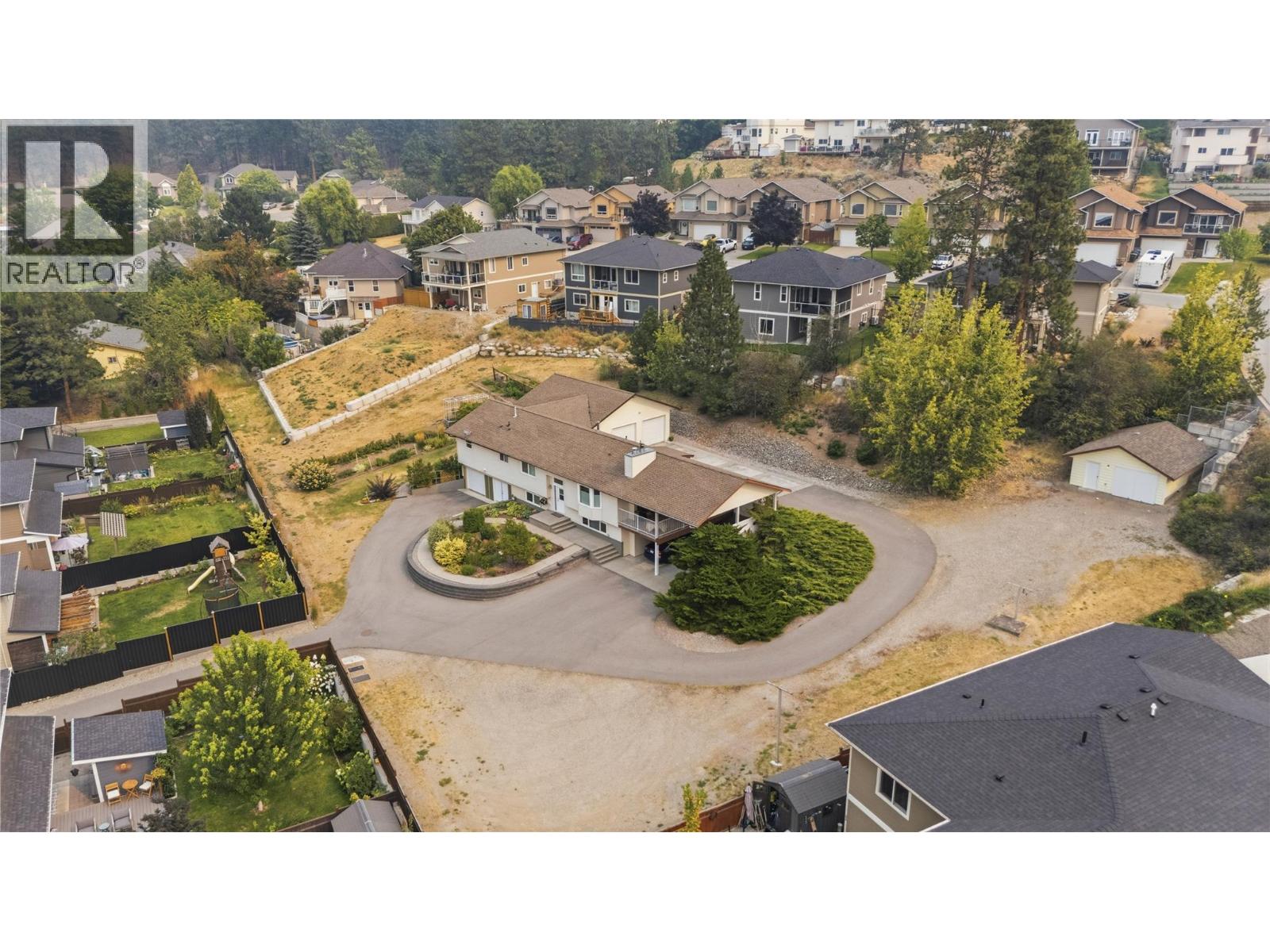 9181 Alder Street, Summerland, British Columbia  V0H 1Z2 - Photo 1 - 10400033