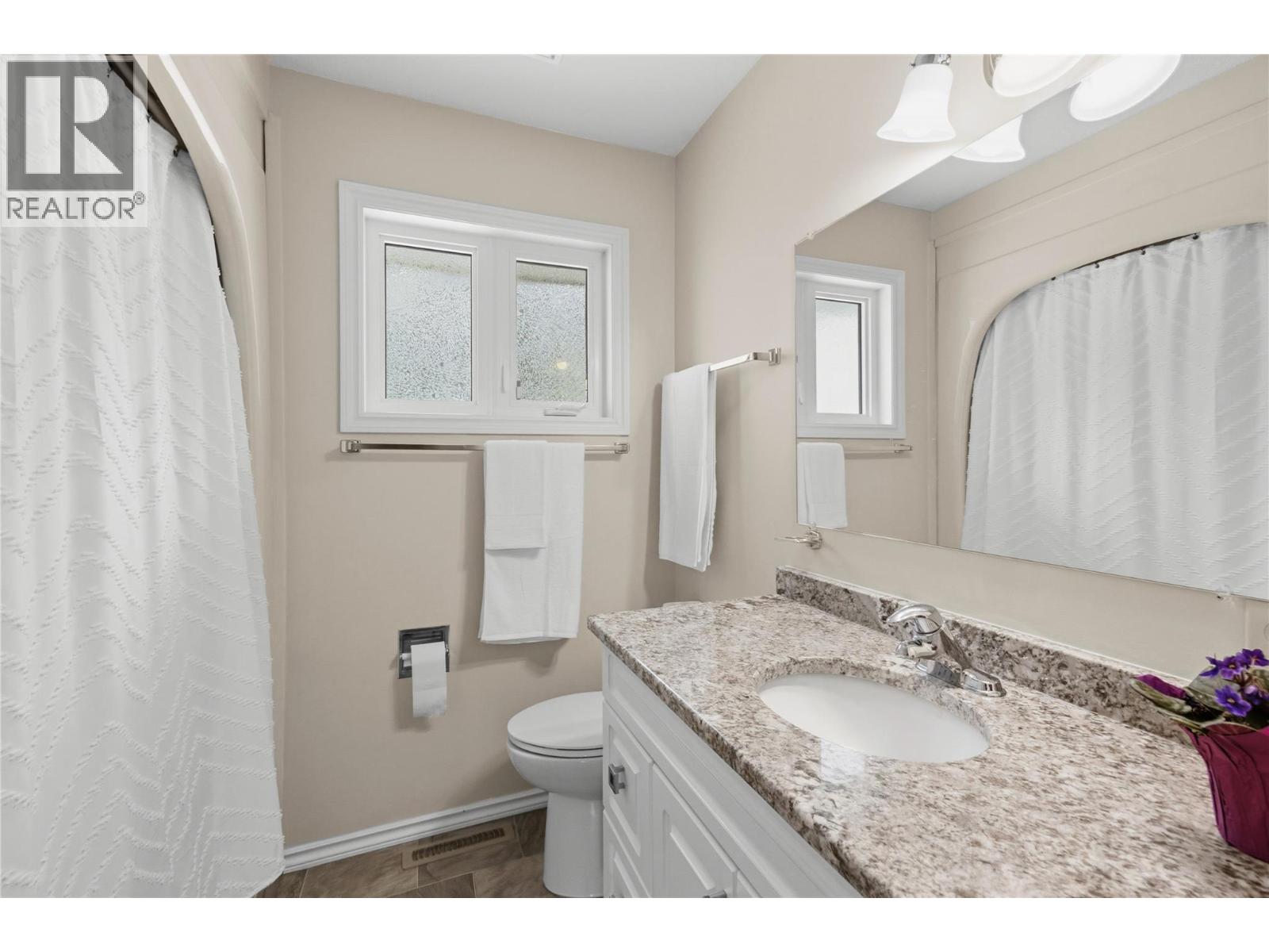 9181 Alder Street, Summerland, British Columbia  V0H 1Z2 - Photo 15 - 10400033