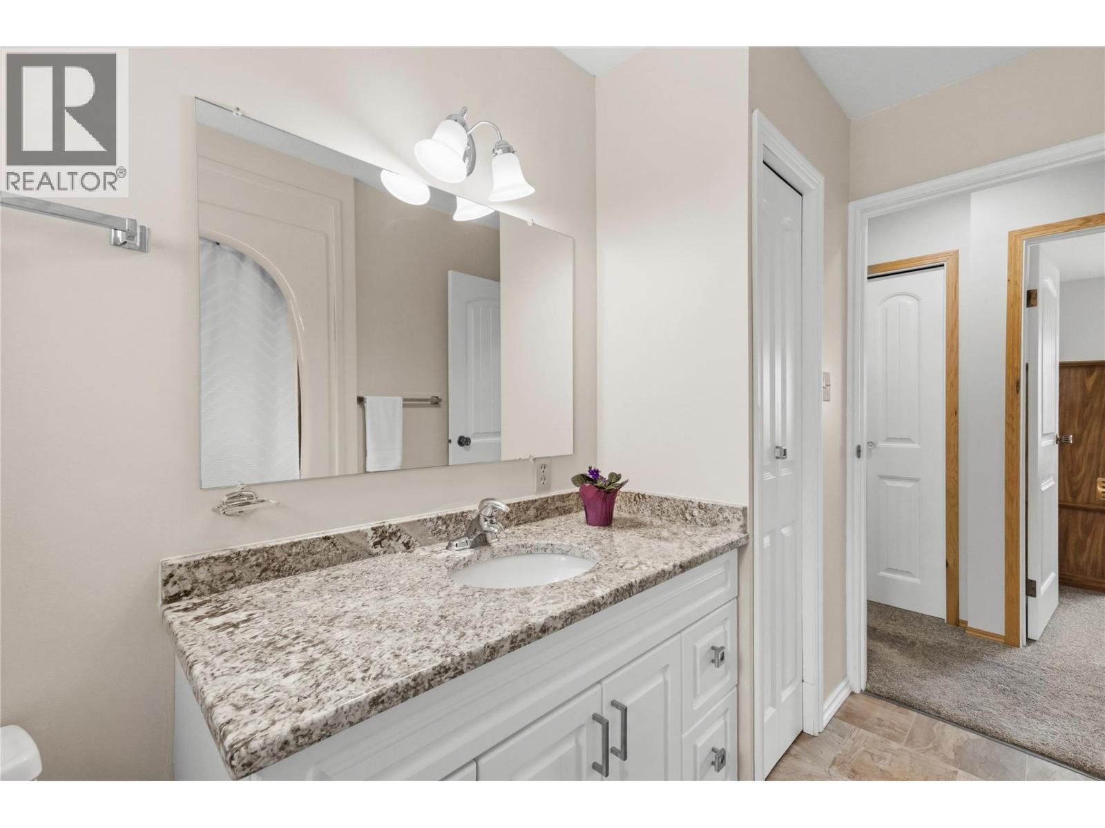 9181 Alder Street, Summerland, British Columbia  V0H 1Z2 - Photo 16 - 10400033
