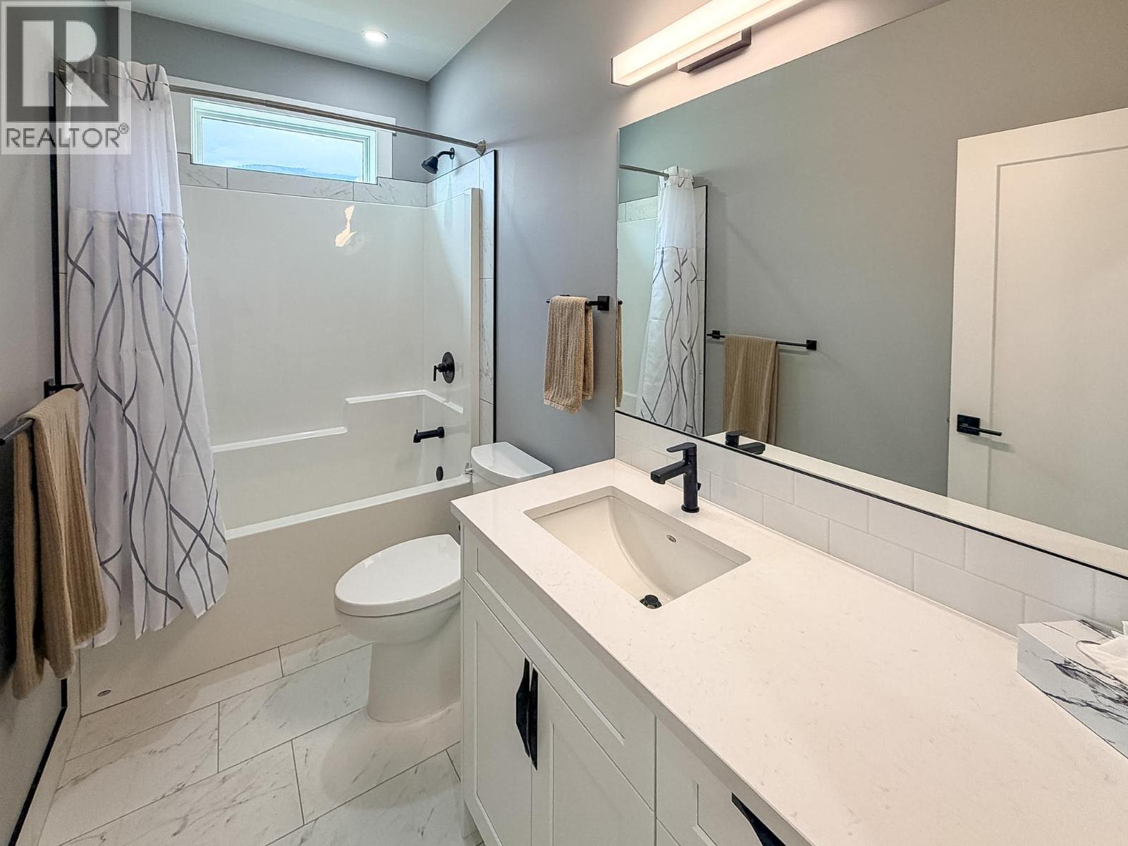 1250 Copper Road, Oliver, British Columbia  V0H 1T5 - Photo 12 - 10400340