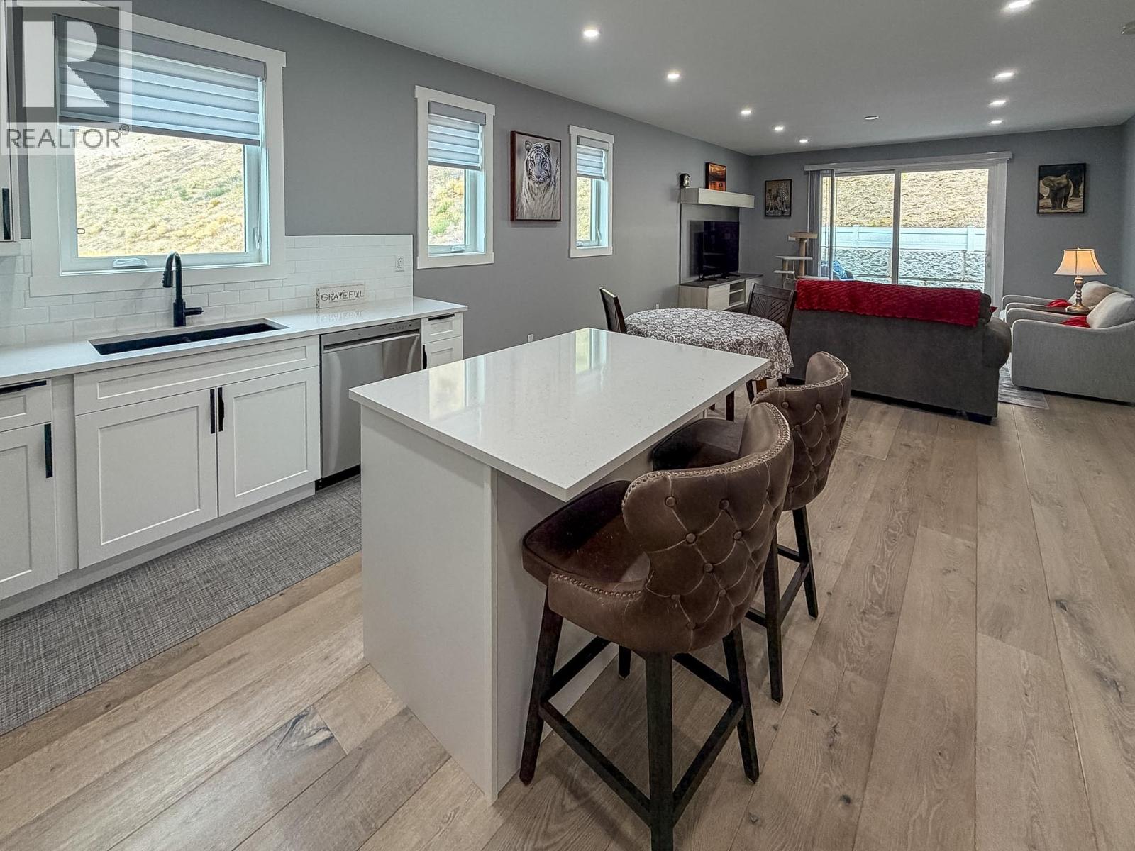 1250 Copper Road, Oliver, British Columbia  V0H 1T5 - Photo 5 - 10400340