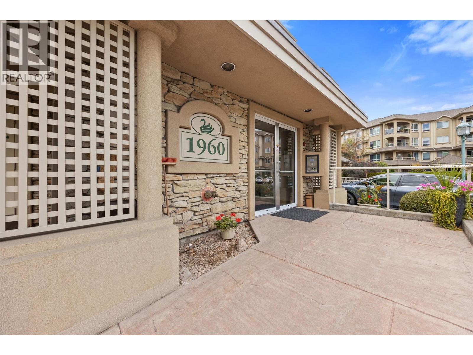 1960 Enterprise Way Unit# 105, Kelowna, British Columbia  V1Y 9S5 - Photo 7 - 10400327