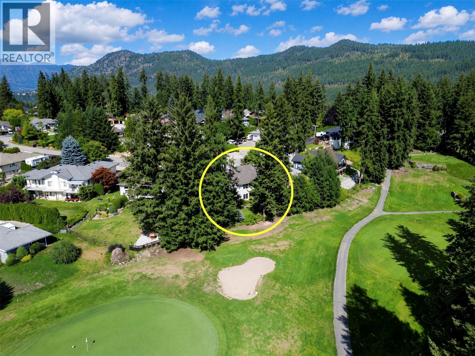 2600 Fairway Place, Blind Bay, British Columbia  V0E 1H2 - Photo 2 - 10400200