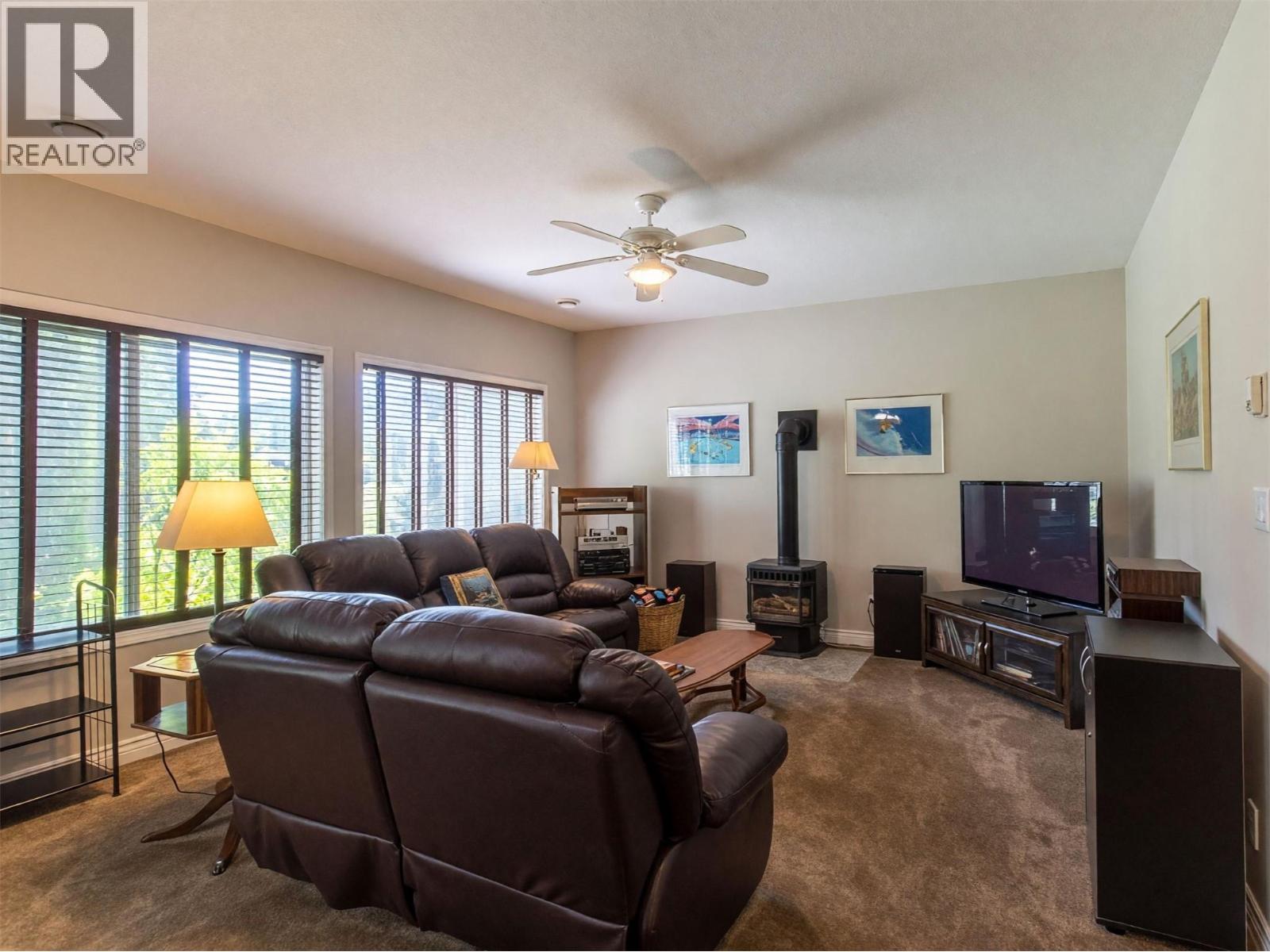2600 Fairway Place, Blind Bay, British Columbia  V0E 1H2 - Photo 20 - 10400200