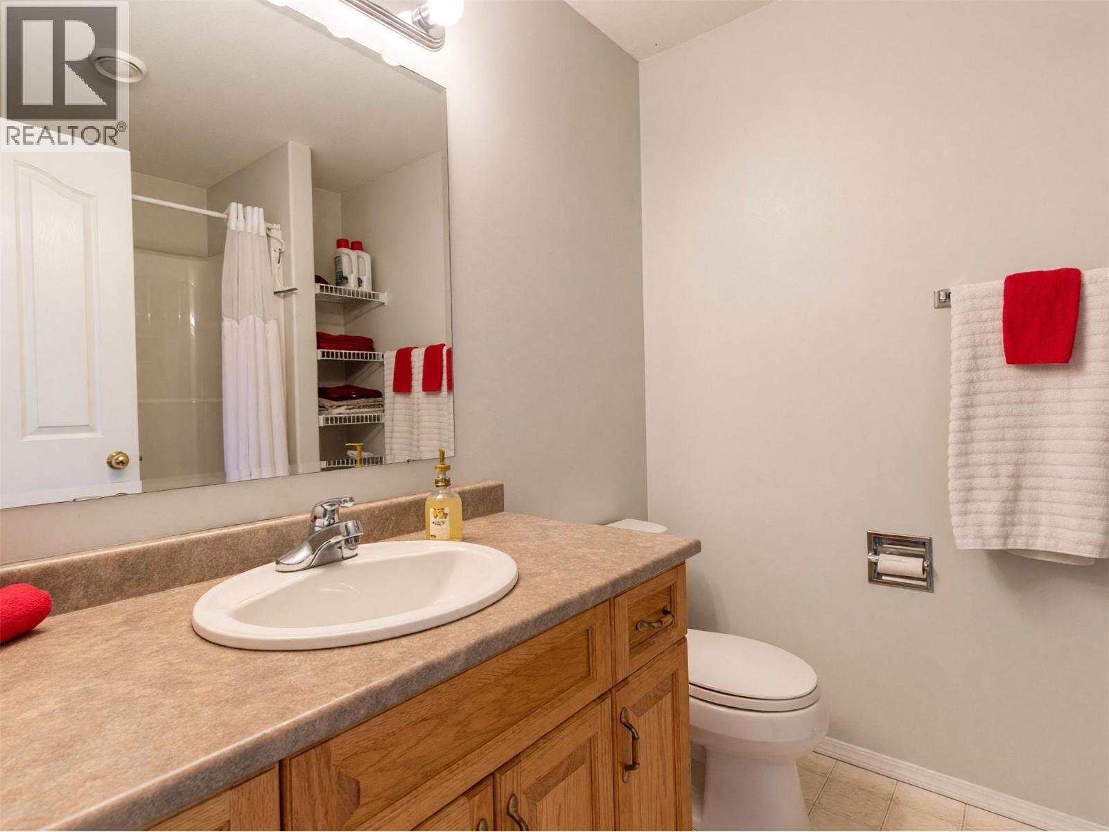 2600 Fairway Place, Blind Bay, British Columbia  V0E 1H2 - Photo 24 - 10400200