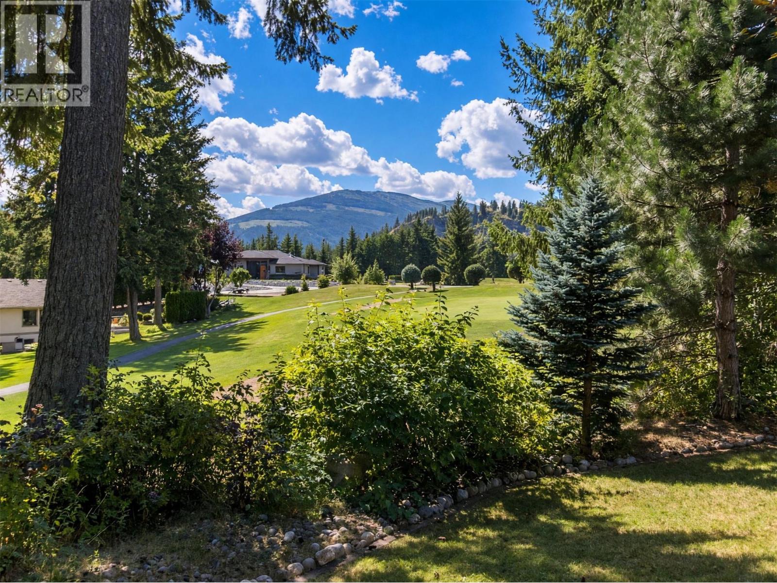 2600 Fairway Place, Blind Bay, British Columbia  V0E 1H2 - Photo 30 - 10400200