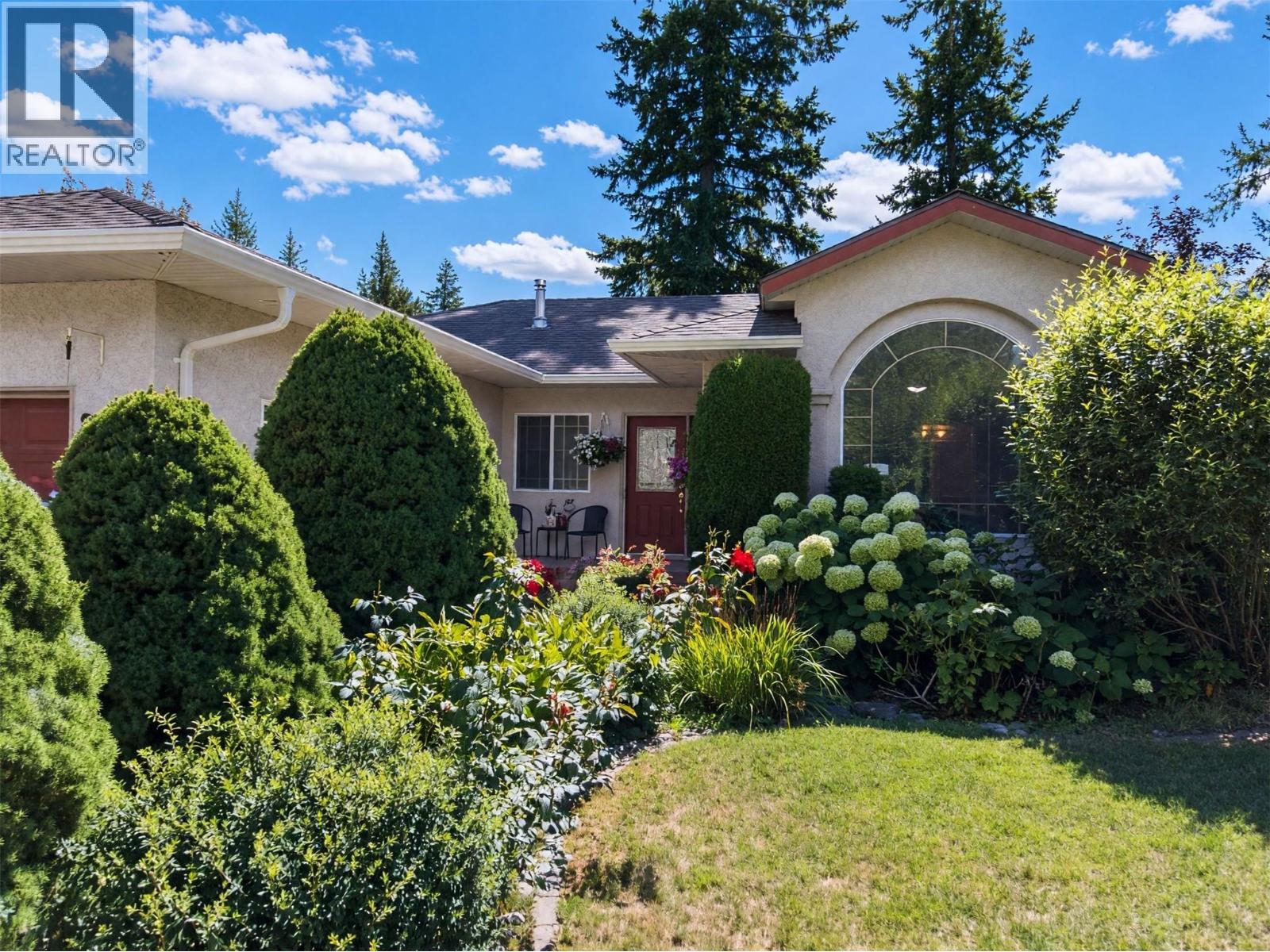 2600 Fairway Place, Blind Bay, British Columbia  V0E 1H2 - Photo 33 - 10400200