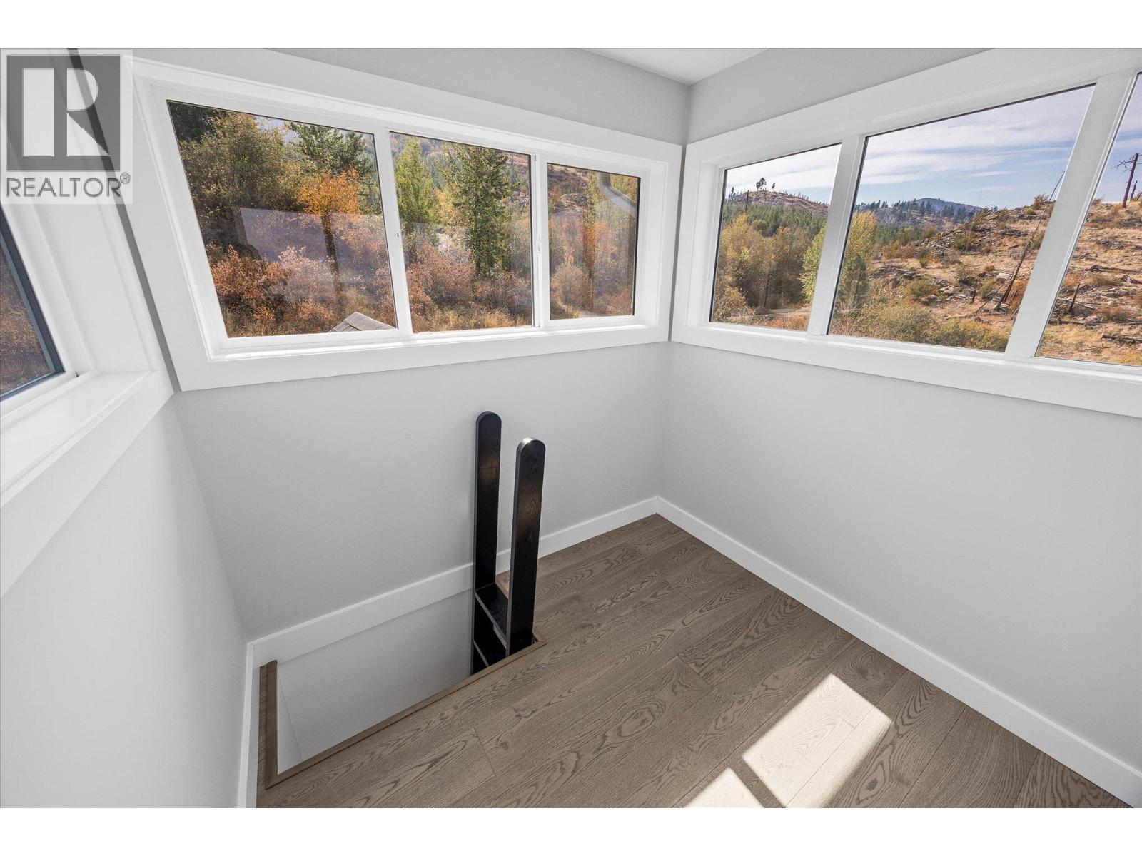 146 Timberline Road, Kelowna, British Columbia  V1W 4J6 - Photo 44 - 10400008