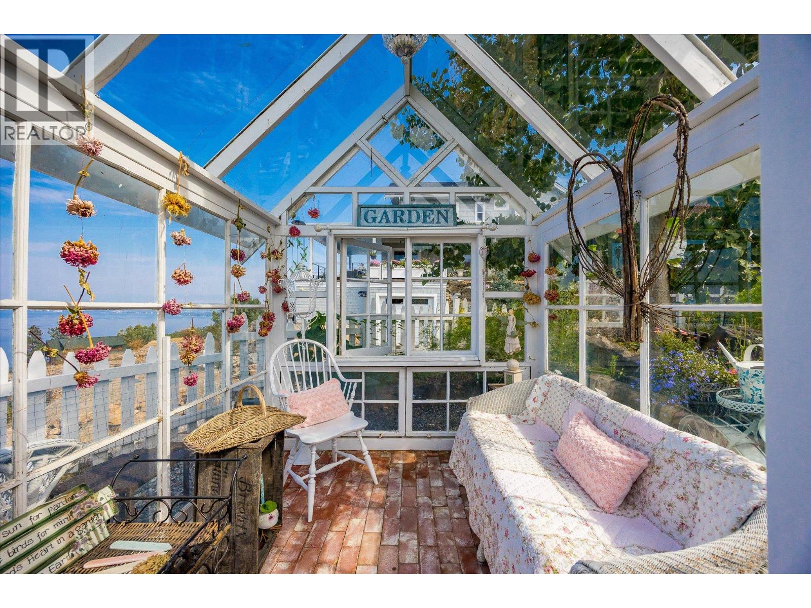 146 Timberline Road, Kelowna, British Columbia  V1W 4J6 - Photo 68 - 10400008
