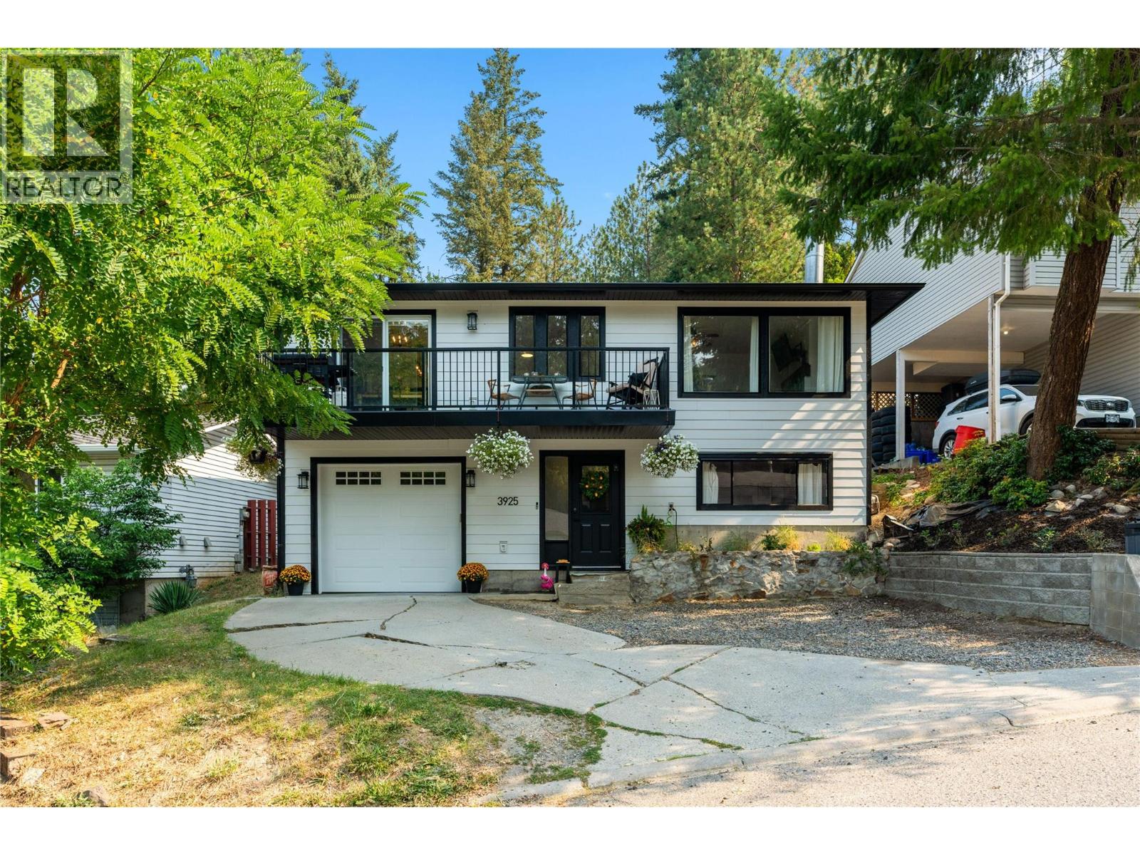 3925 Highland Park Crescent, Armstrong, British Columbia  V4Y 0K2 - Photo 4 - 10397330