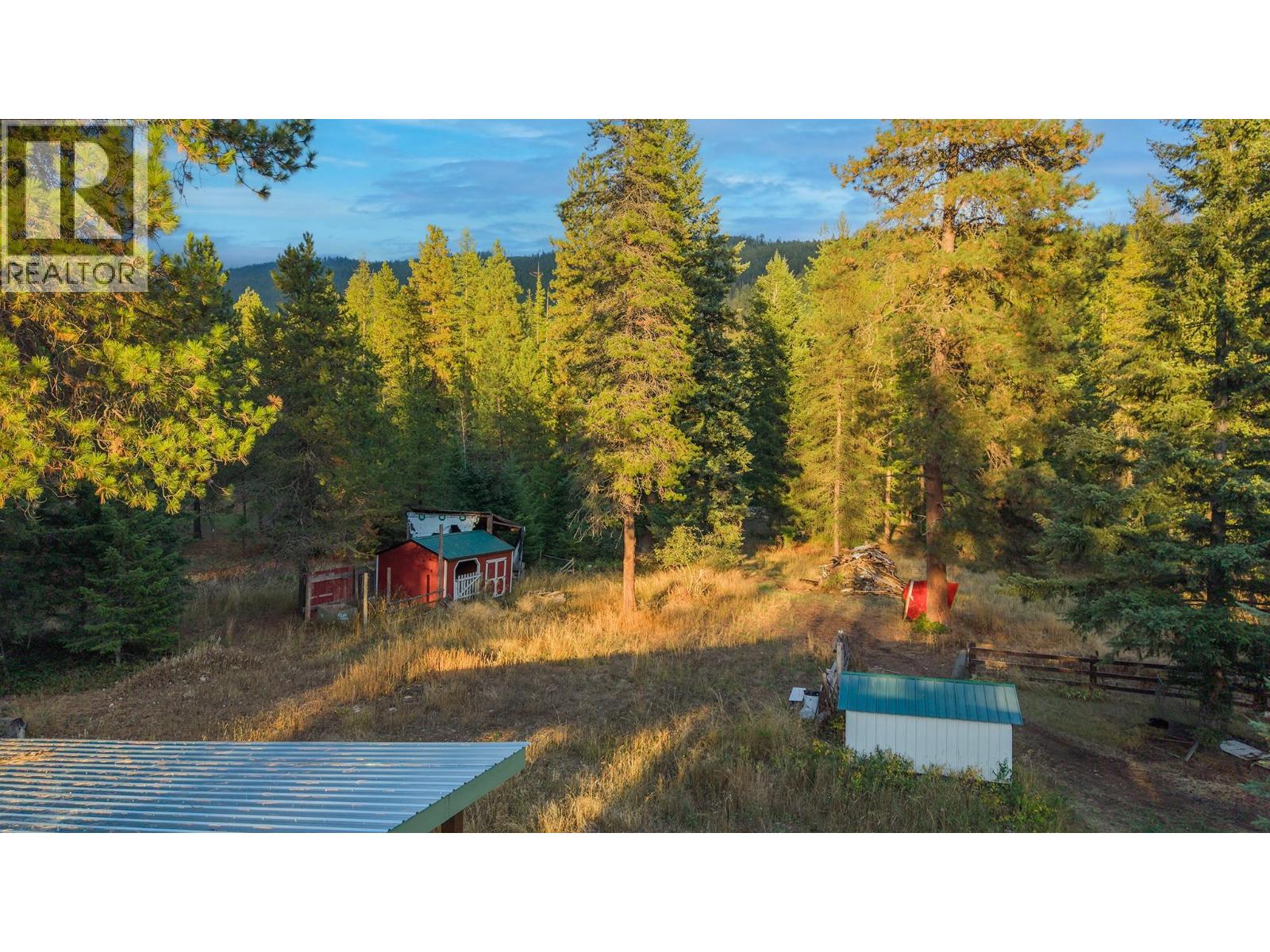 1368 Wenger Road, Arrow Creek, British Columbia  V0B 1G9 - Photo 10 - 10400236