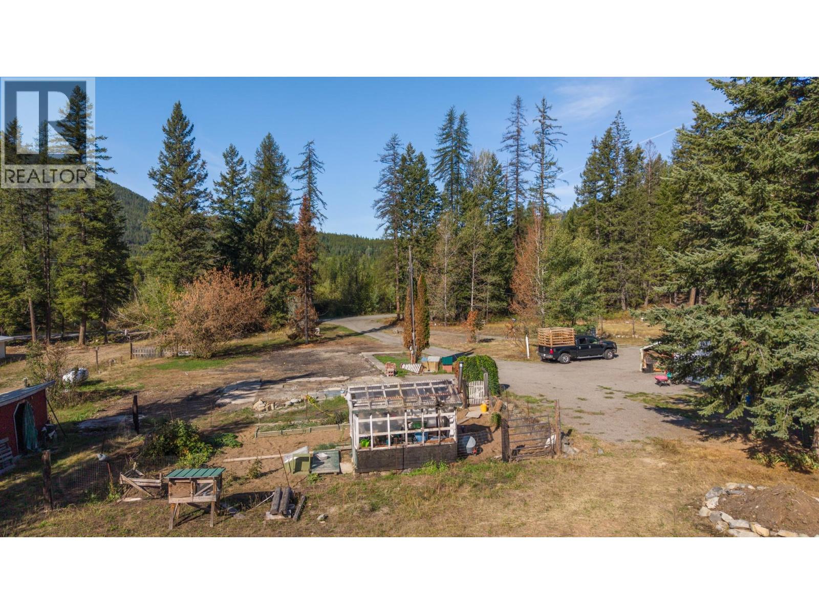 1368 Wenger Road, Arrow Creek, British Columbia  V0B 1G9 - Photo 13 - 10400236