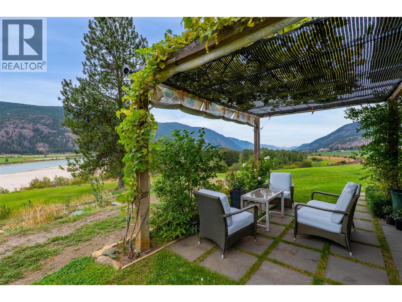8121 Lyons Road, Kamloops, British Columbia  V0E 1Z2 - Photo 27 - 10400196