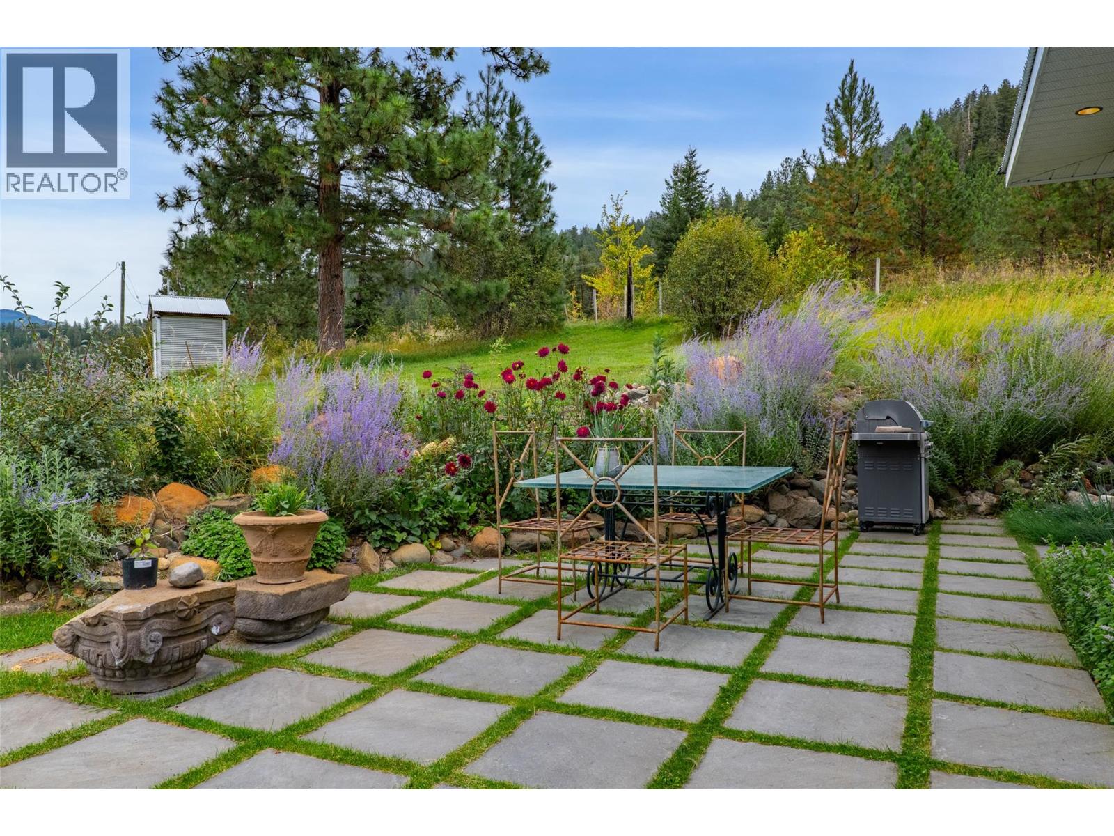 8121 Lyons Road, Kamloops, British Columbia  V0E 1Z2 - Photo 28 - 10400196
