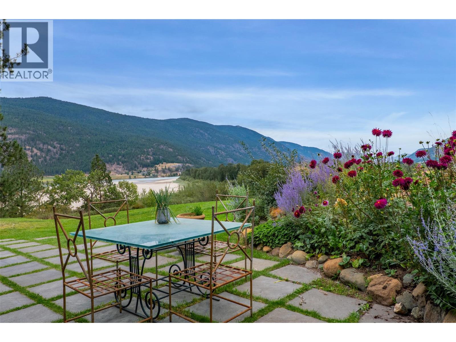 8121 Lyons Road, Kamloops, British Columbia  V0E 1Z2 - Photo 29 - 10400196